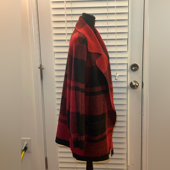 Absolutely Famous- Plaid Cardigan Sweater size XL‎ - Picture 4 of 8